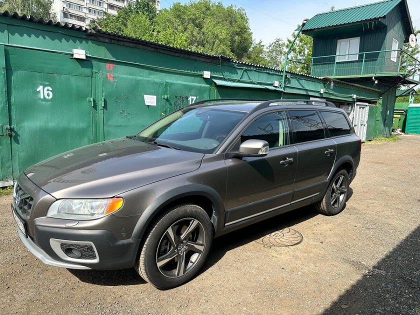 Вольво хс 70 2008