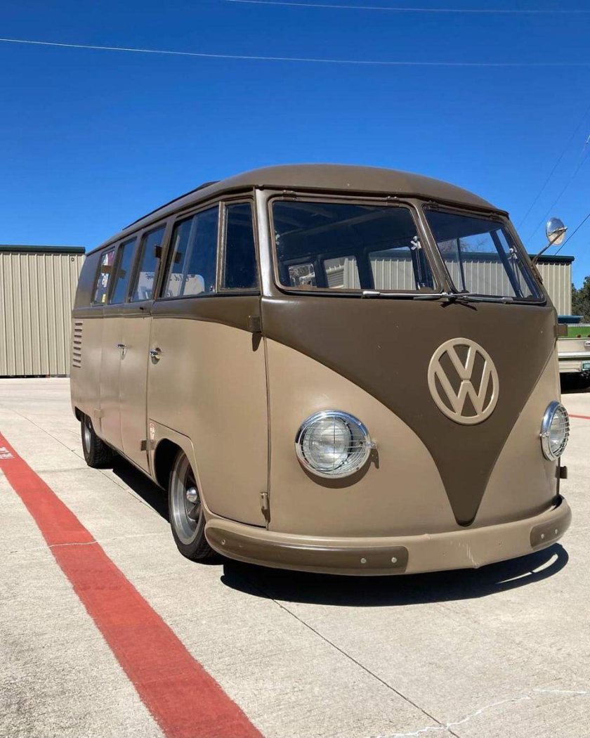 Volkswagen bus