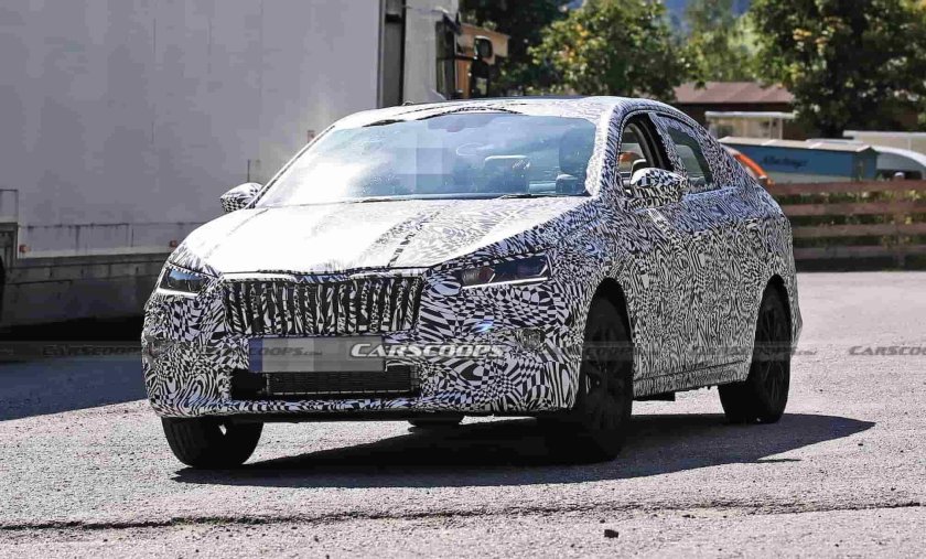 Шкода седан 2022