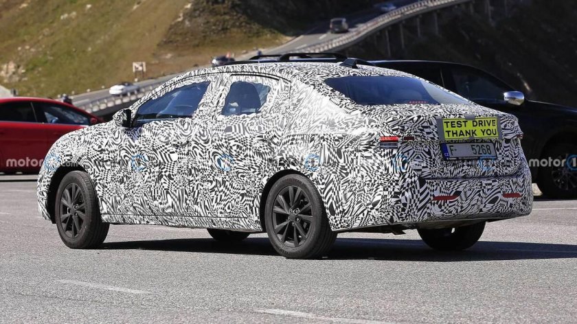 Шкода Славия 2022