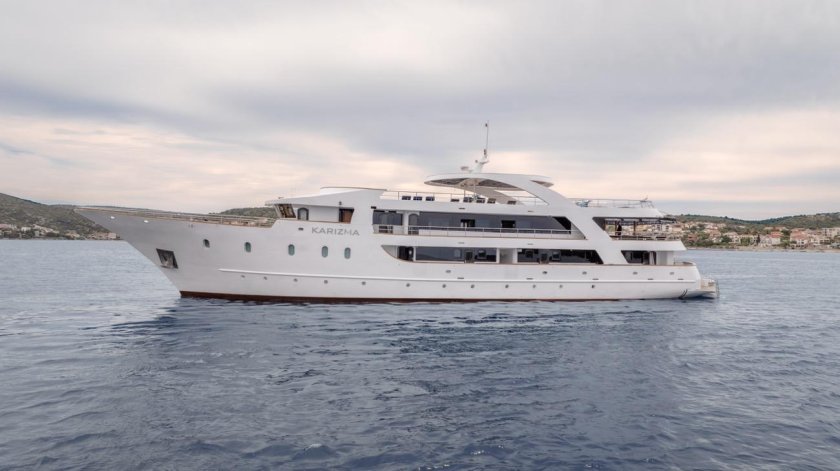 Croatia yacht charter