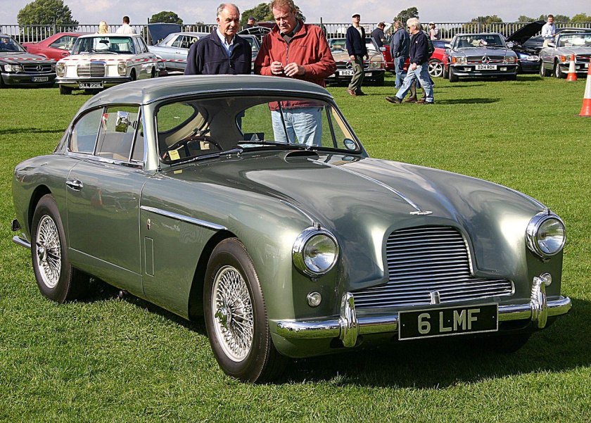 Aston Martin db2/4