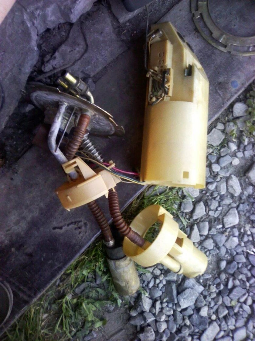 Топливный насос Дэу Нубира 1.6