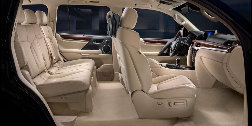 Lexus LX 570 Interior