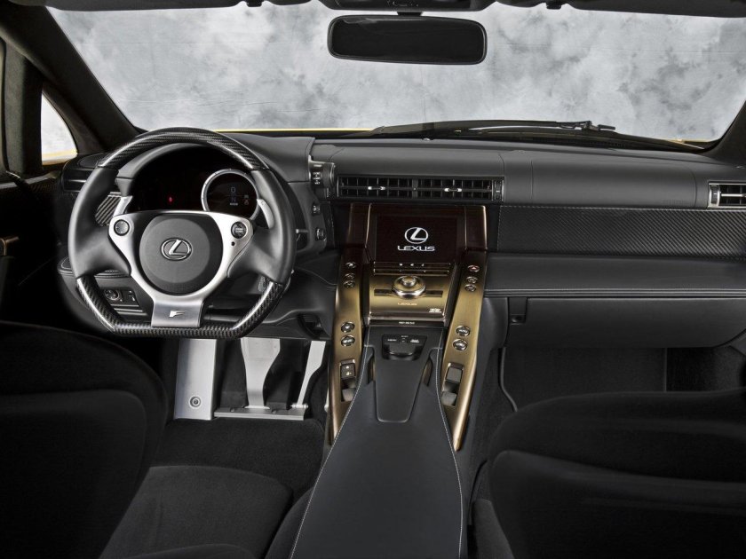 Лексус ЛФА салон
