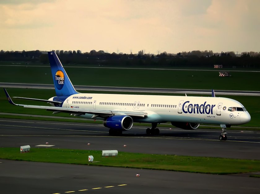 Boeing 757-300 Condor
