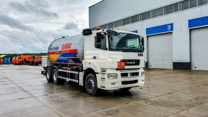 КАМАЗ 65207 бензовоз