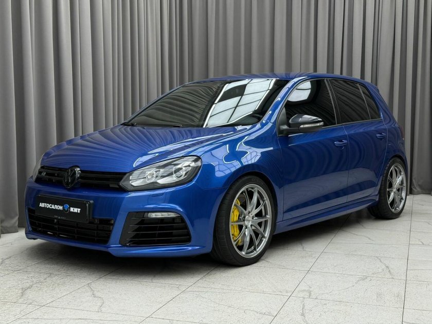 Volkswagen golf r 32
