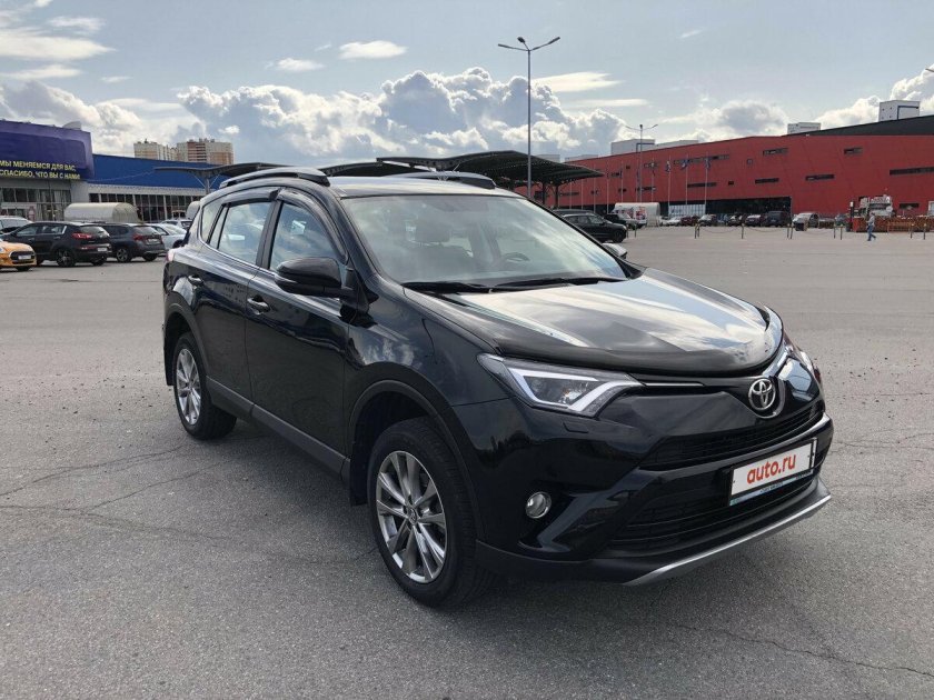 Тойота рав 4 2016