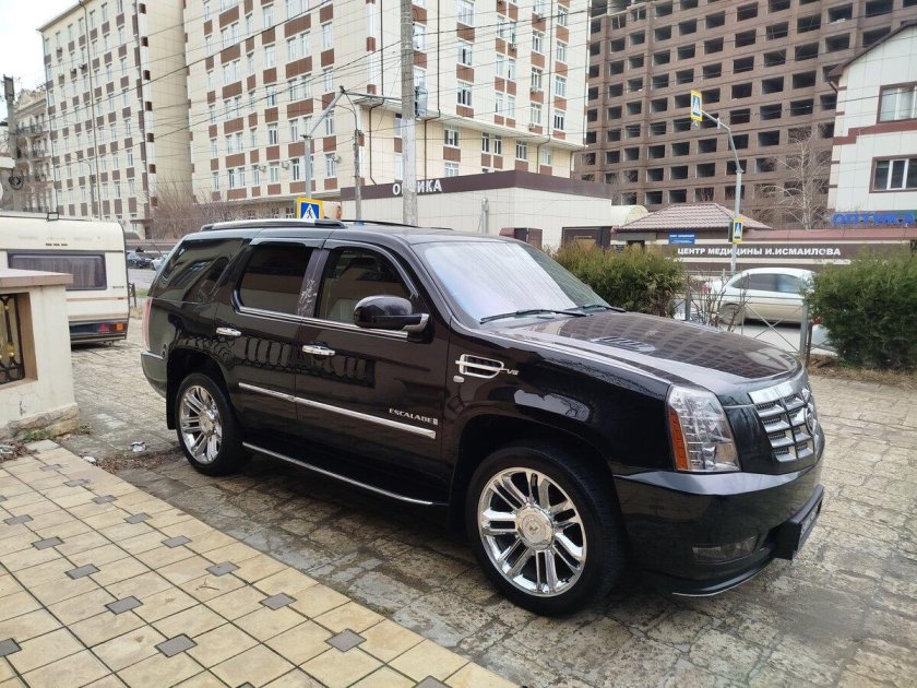 Кадиллак эскалейд 2007 черный