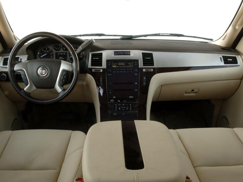 Cadillac Escalade III 2007 салон