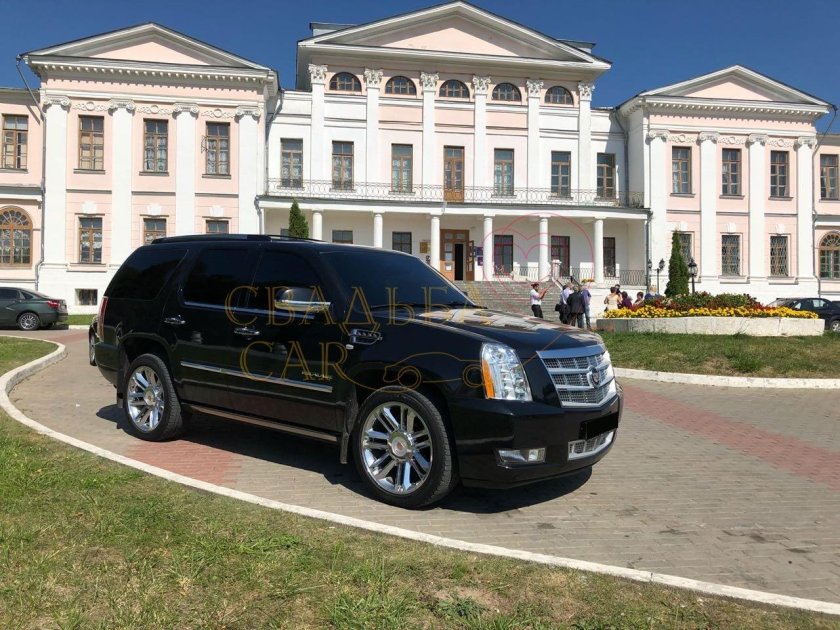 Кадиллак Эскалейд III