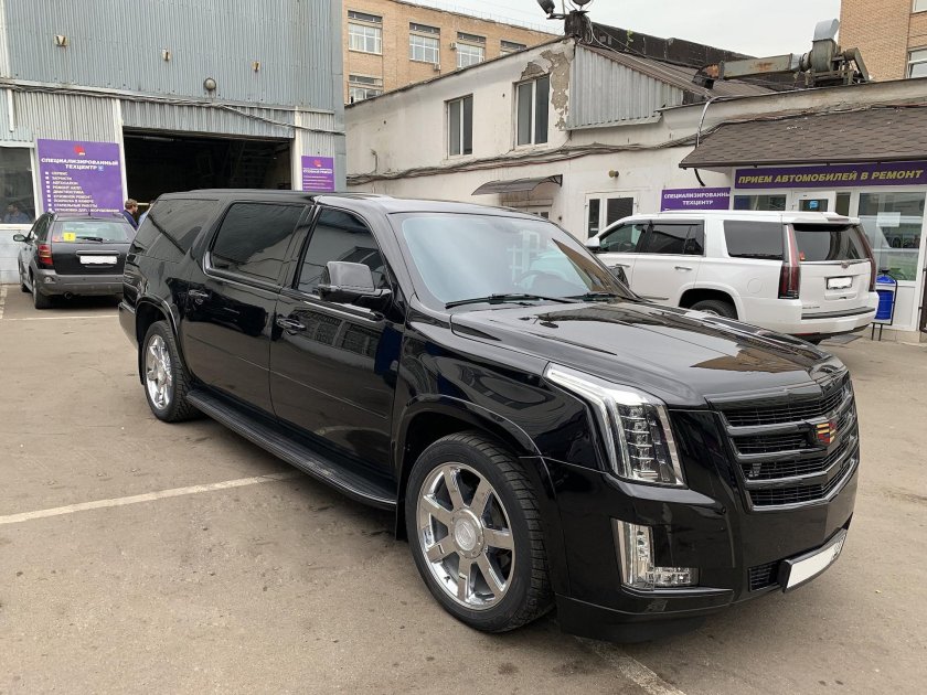 Кадиллак Эскалейд 4 поколения