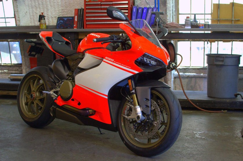 1199 Superleggera