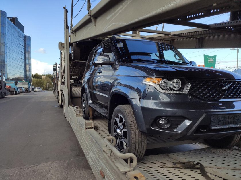 УАЗ Патриот пикап 2019