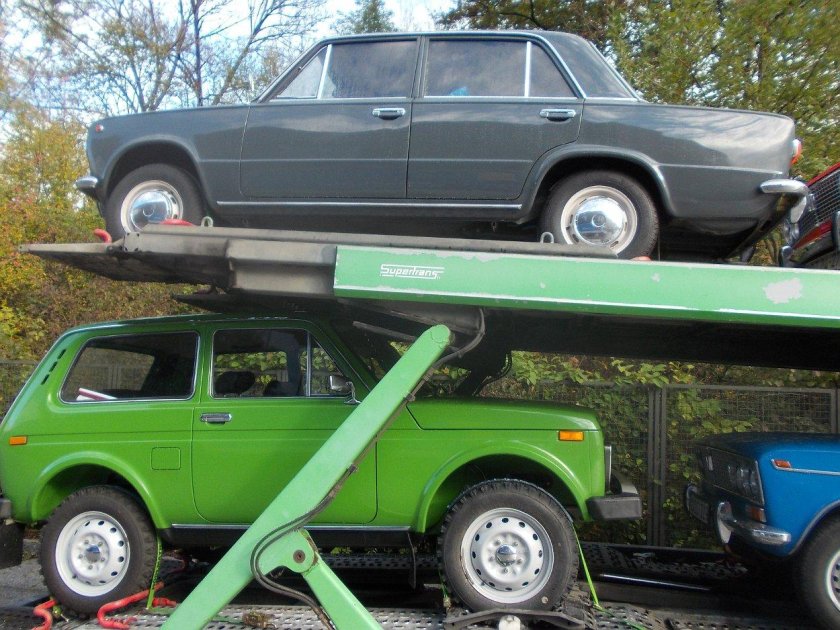 Автовоз со классикой