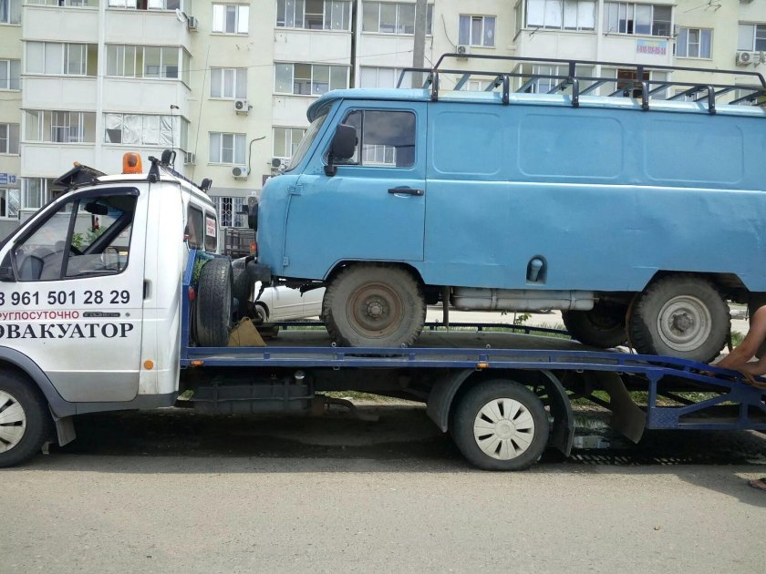 УАЗ 452 эвакуатор