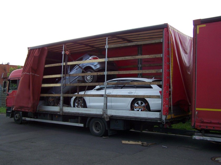 Автовоз Hyundai 3957 f