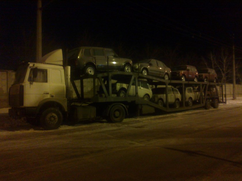 МАЗ 5440 автовоз