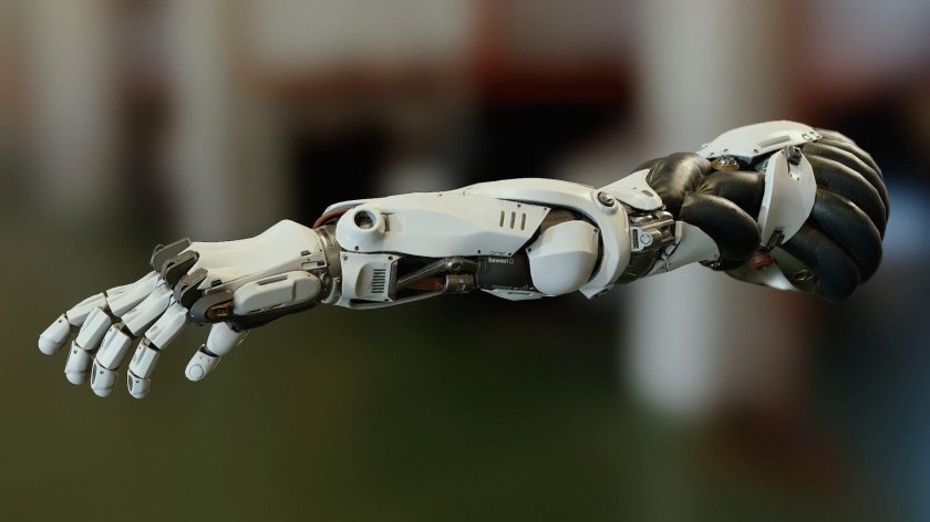 Бионические протезы bebionic