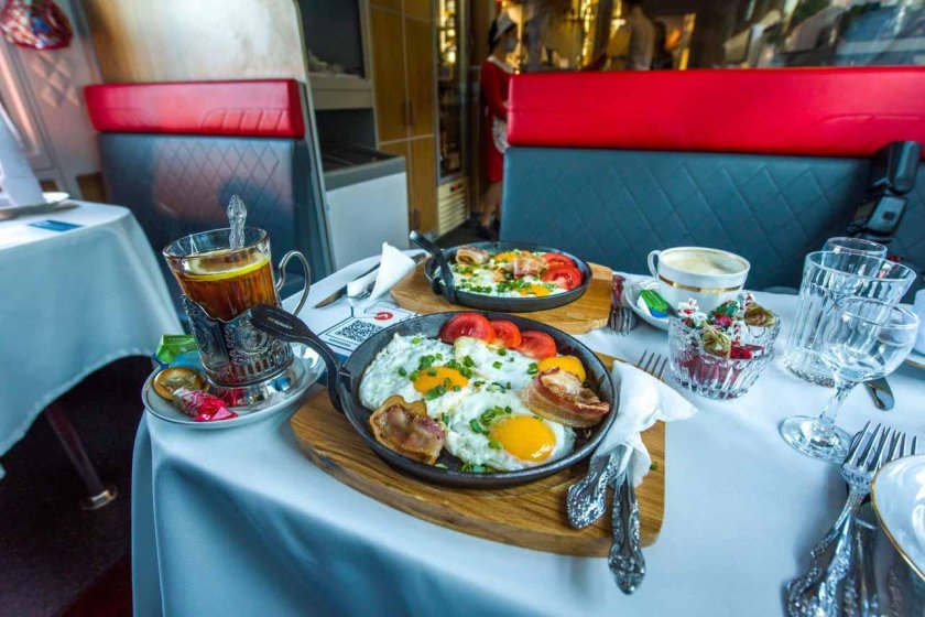 Поезд Туапсе Гагра ретро поезд