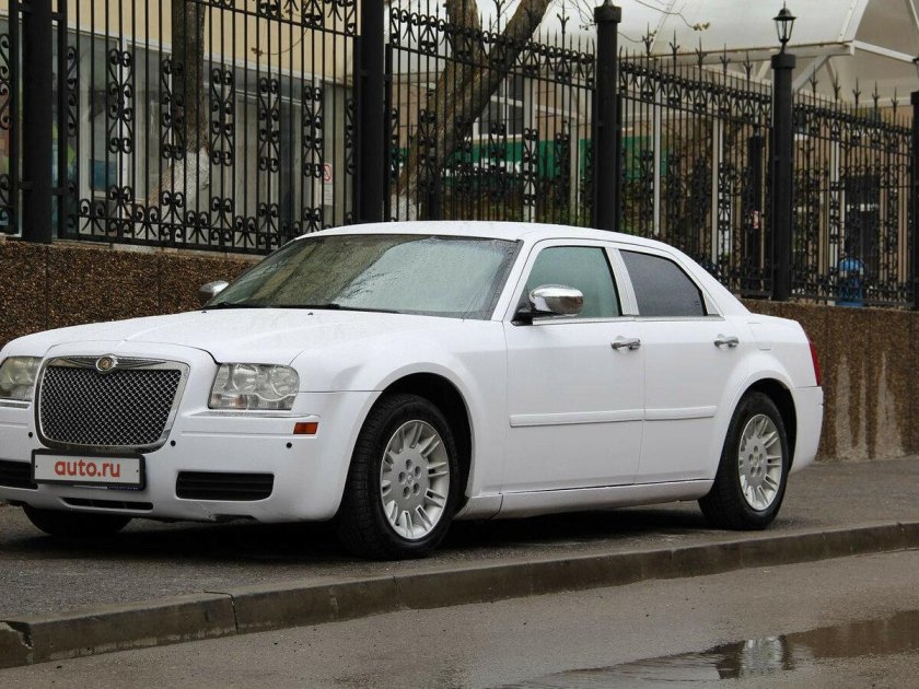 Крайслер 300с 2005