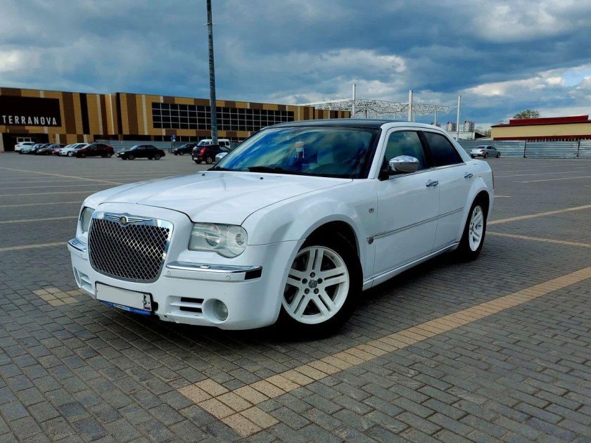 Крайслер 300с 2006