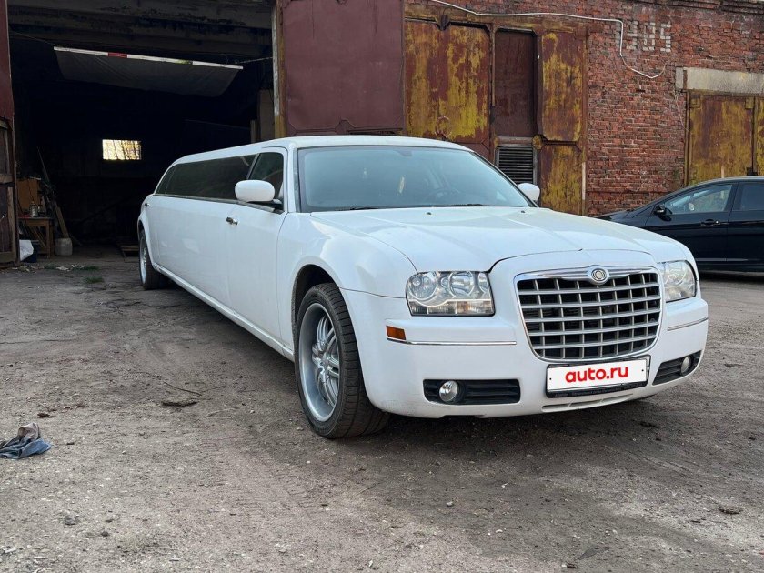 Крайслер 300с лимузин
