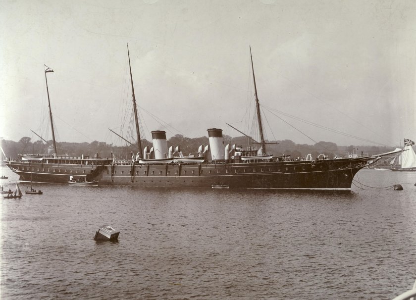 Императорская яхта Штандарт