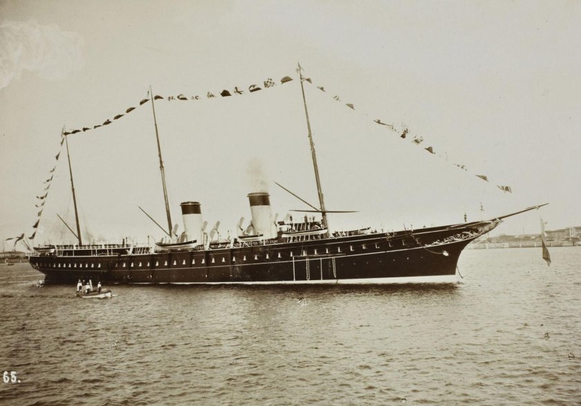 Императорская яхта Штандарт