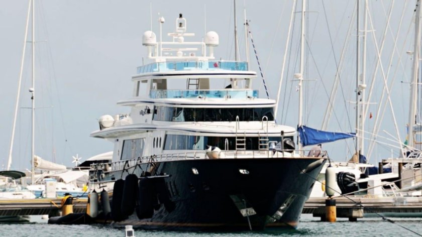 Яхта queen k олега дерипаски