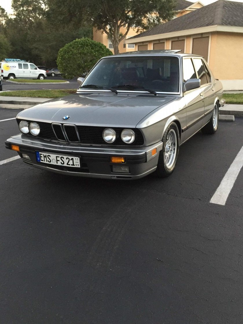 BMW 5 1988