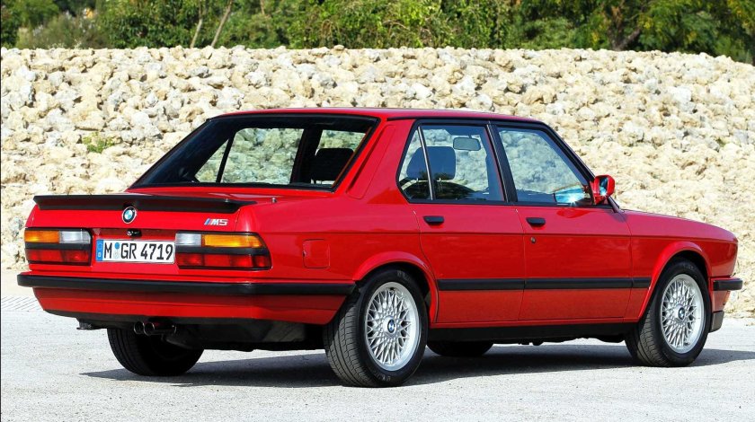 BMW e28 m5