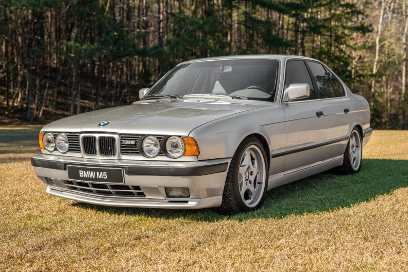 BMW m5 e34