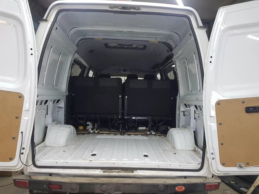 Габариты грузового отсека Соболь 2752