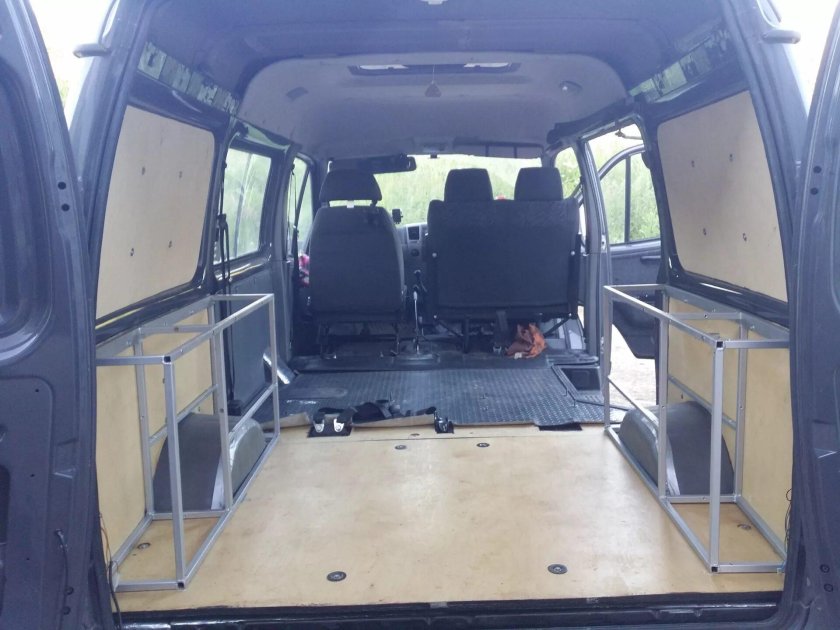 ГАЗ 2705 Соболь внутри