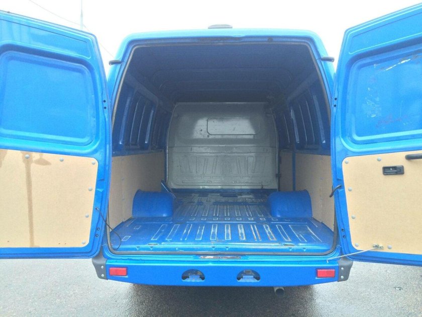 ГАЗ 2705 цельнометаллический фургон