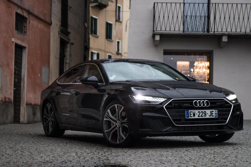 Audi a7 Sportback 2019 черный