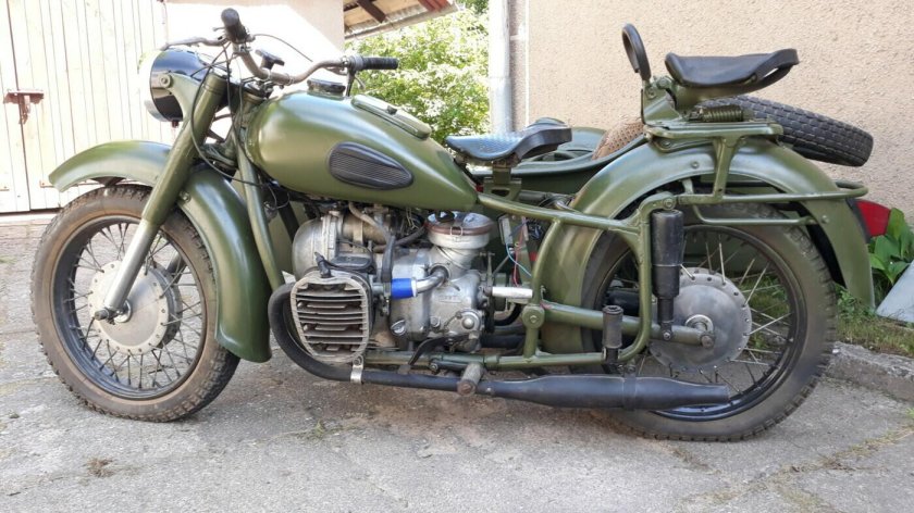 Мотоцикл Днепр МВ-650