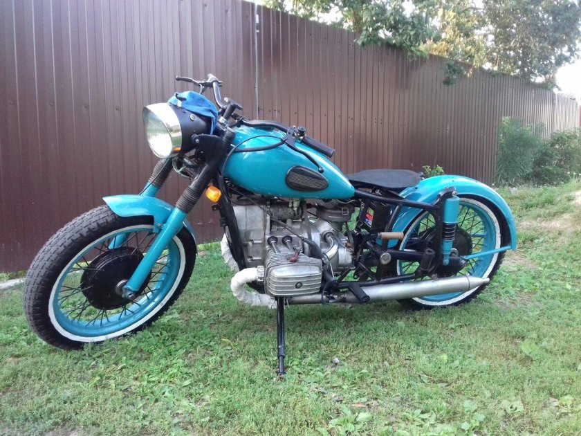 Мотоцикл Днепр МТ 9