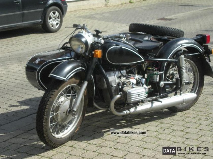 Мотоцикл Днепр МТ 9