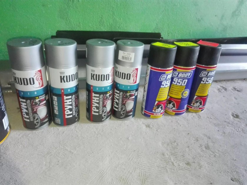 Автомобильная краска в баллончиках