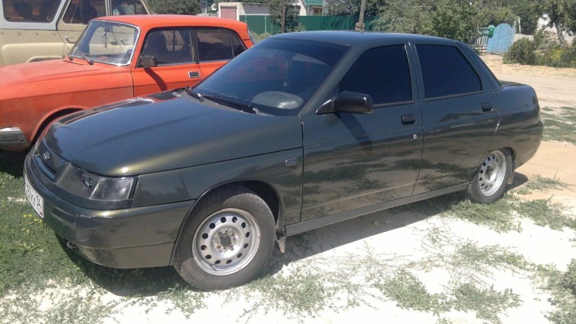 ВАЗ 2110 золото инков