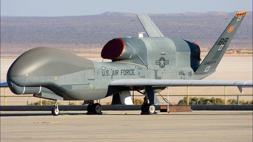 Northrop Grumman RQ-4b Global Hawk