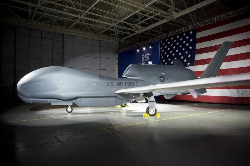 Беспилотник Northrop Grumman RQ-4 Global Hawk