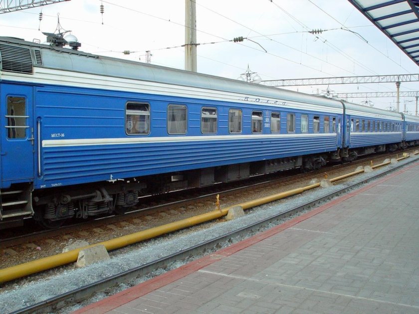 Фирменный поезд Волга 059а Санкт-Петербург