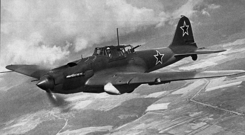 Самолёт ил-2 Штурмовик