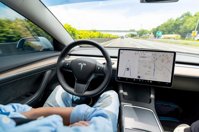 Tesla autopilot