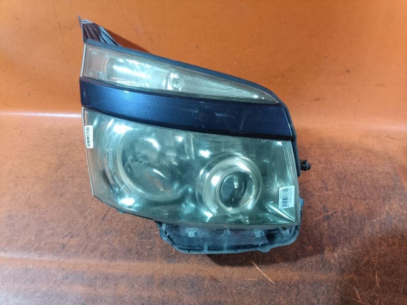 Фара передняя