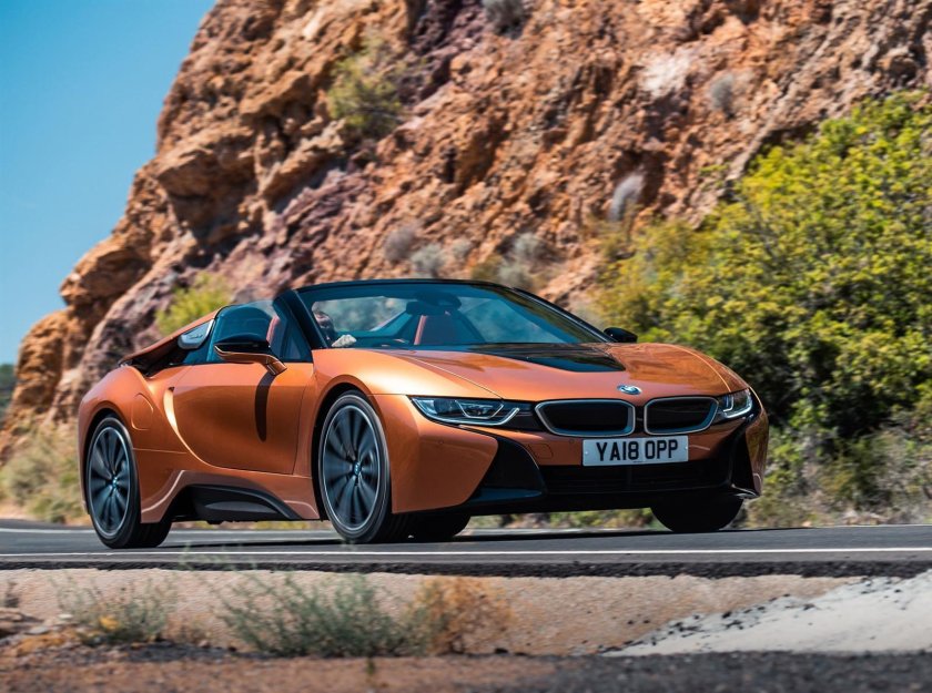 BMW i8 Roadster
